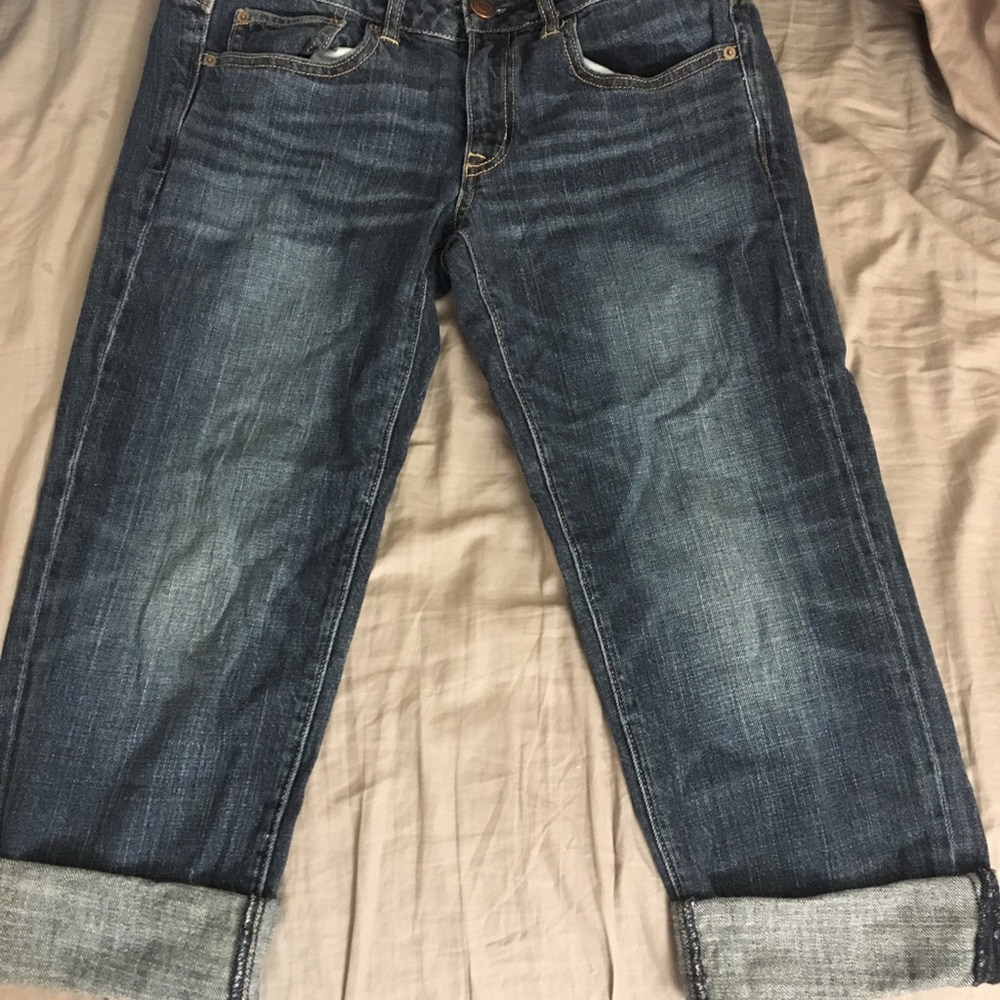 American eagle boy fit crops